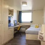 Burley Road In Apartment