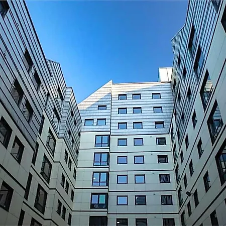 Apartament Burley Road In