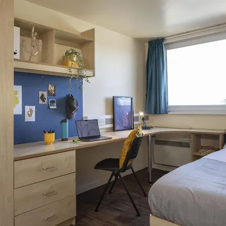 Burley Road In Apartman